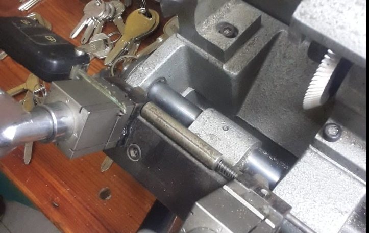Key cutting and lock hardware at Ekasi Locksmith